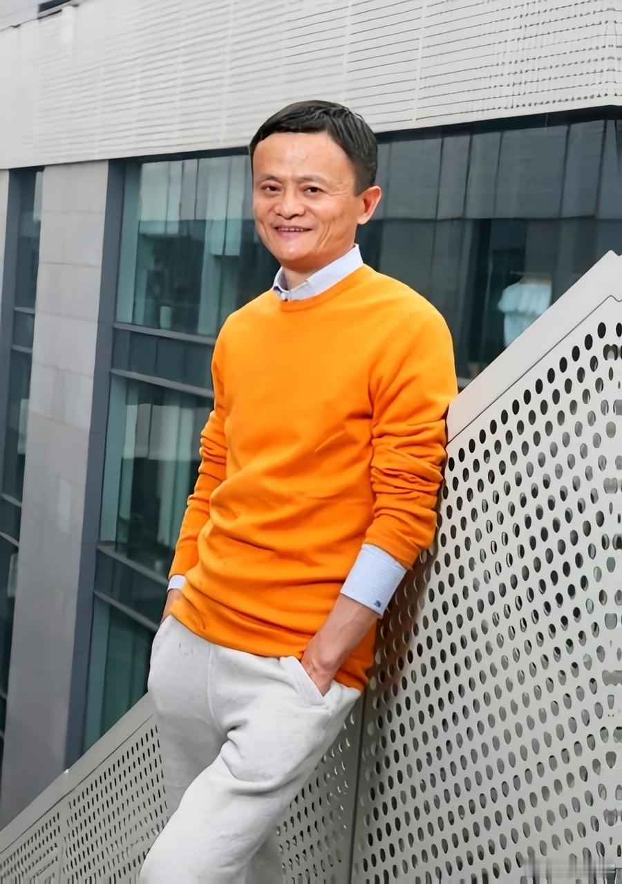 马云讲过一个故事：一个人上山打野猪，一枪打出去没打中，反而激怒了野猪。把枪一扔，