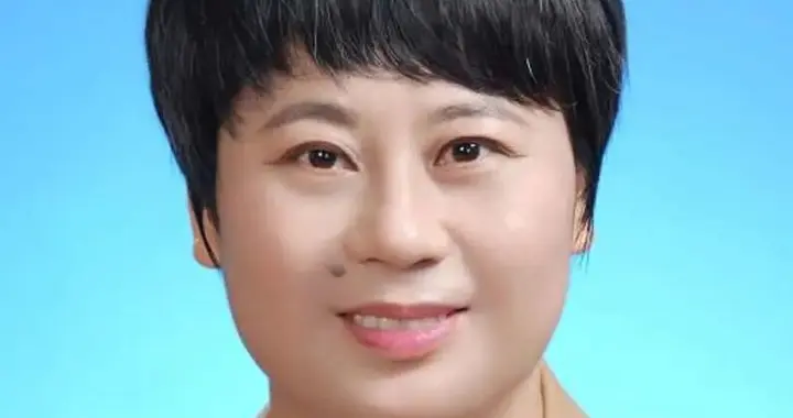 胡志莉，任市委书记
