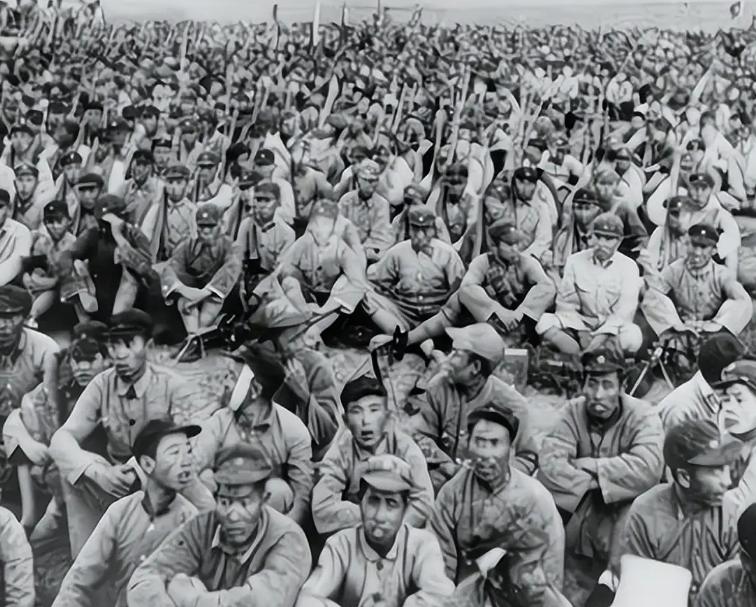 1937年5月，红五军军长孙玉清不幸落入马家军之手，敌人未能识破这位将领的真实身