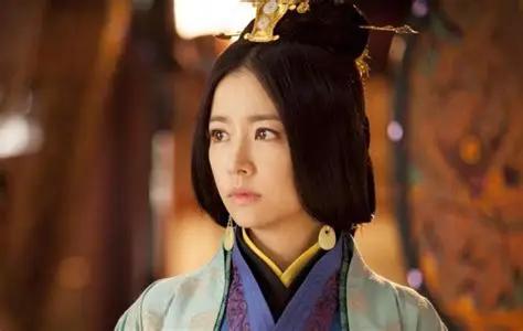 公元59年，东汉皇宫里发生了一桩骇人的案子。 
 
郦邑公主死在了丈夫阴丰手里。