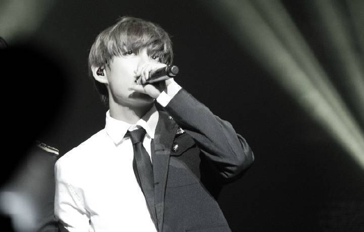 【150726】TRB In LA男高©logo金泰亨 v金泰亨kpop永一