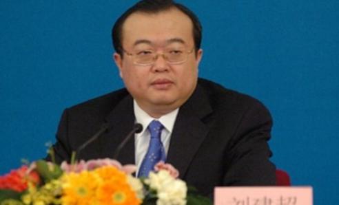 中美是战是和？中国高层明确表态，美媒：中国已3个月没买美国油，美国这下彻底急了，