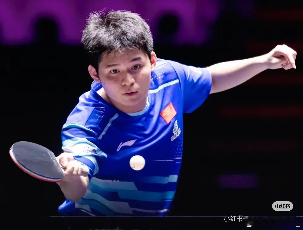 林诗栋连续三站无缘决赛本来是想让石头多打几场比赛，赚取积分的！没想到他却连续三站