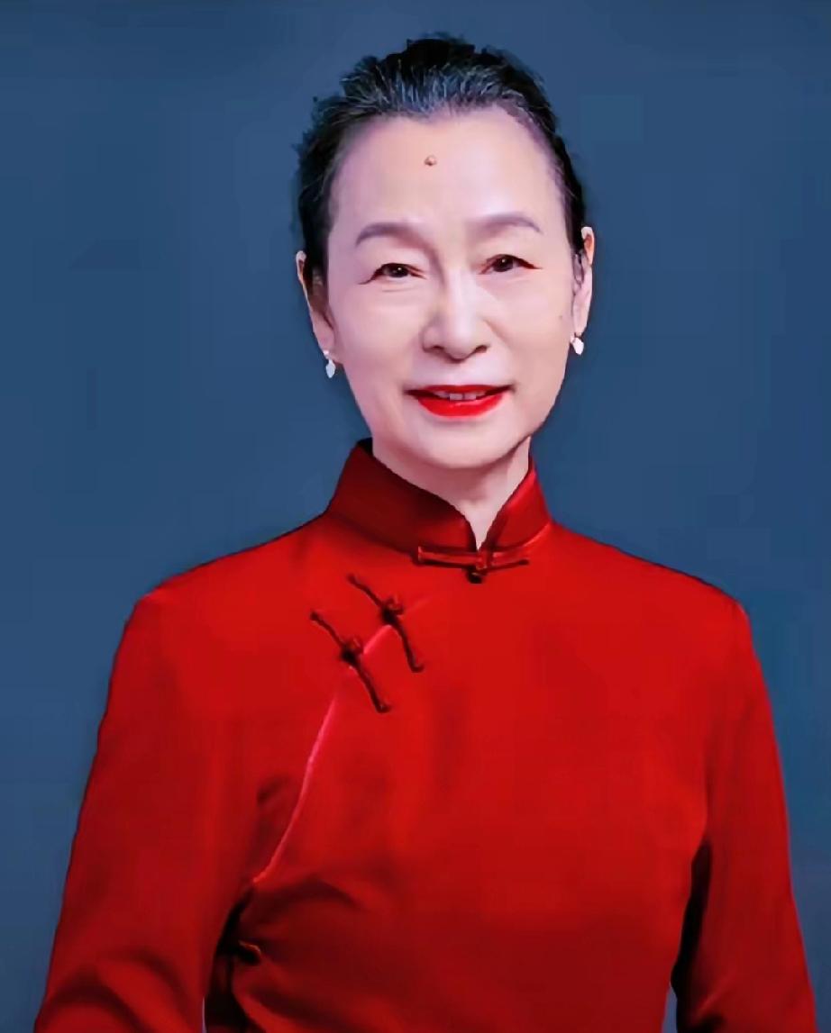 奚美娟风波再证“相由心生”：别把表面的“像”，错当内心的“相”
 
“相由心生”