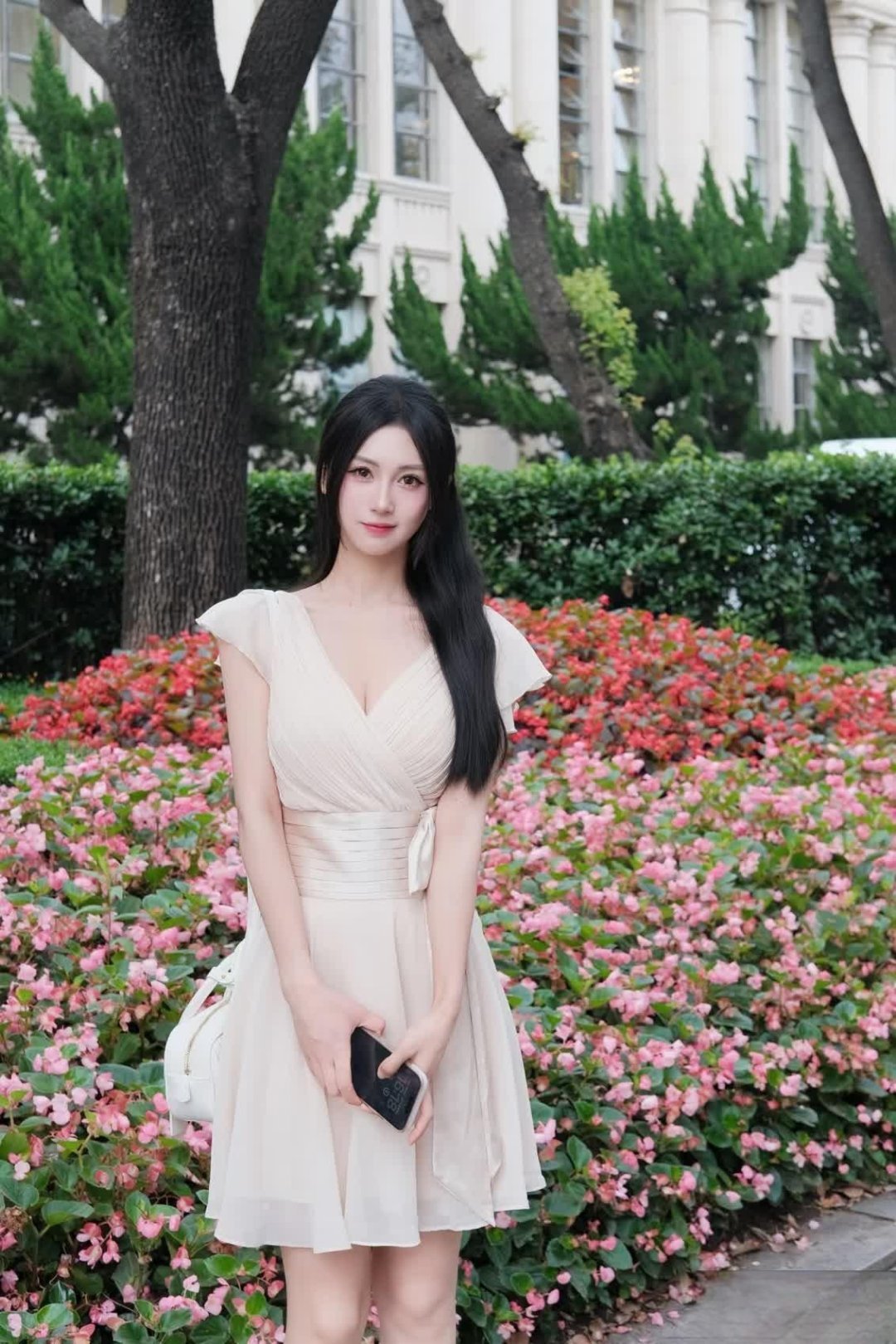 不再纠结他人评价，不强留要走的人，留下的好好珍惜，离开的道声安好。 