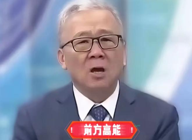 台湾退役少将栗正杰说：
只有我们台湾敢对解放军的军机、军舰大声说话，日本、菲律宾