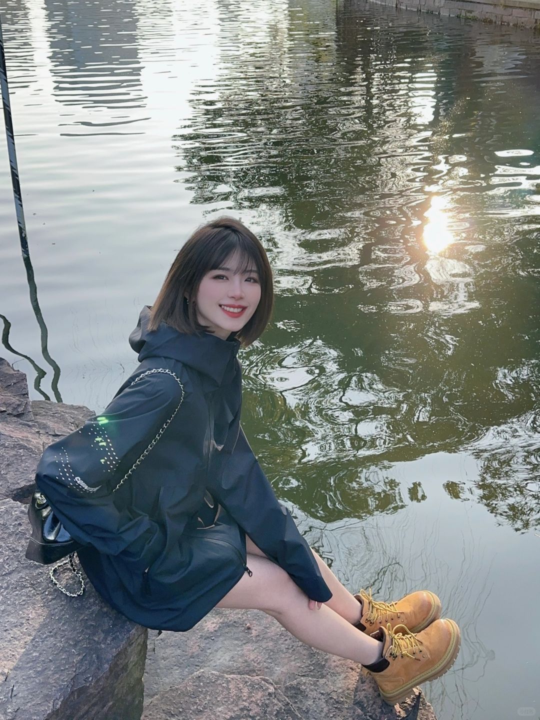户外人生照｜女孩子穿冲锋衣尊嘟太酷辣！！