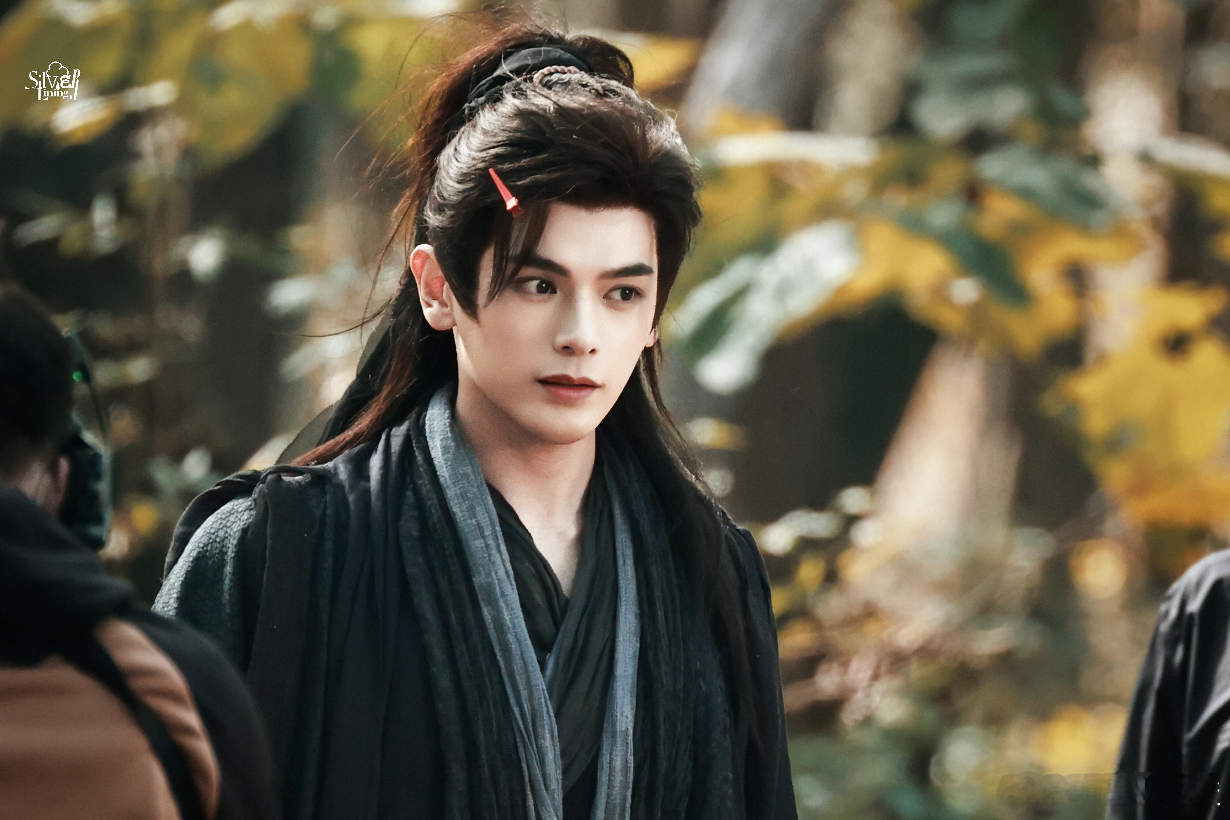 “黑衣束发，冷刃藏风”——姚弛《金吾不禁》杀手路透杀疯了！这刀没出鞘，眼神先把人