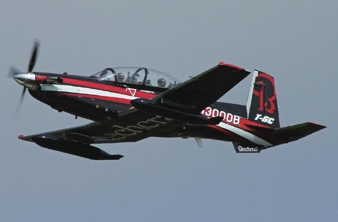 每天认识一件兵器 T-6“德州佬”Ⅱ教练机T-6“德州佬”Ⅱ（Texan Ⅱ）是