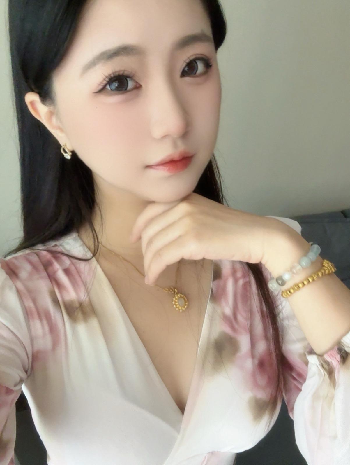宝宝我给你讲 近段时间我在学做饭 希望有一天你很累 回家 我可以为你做...