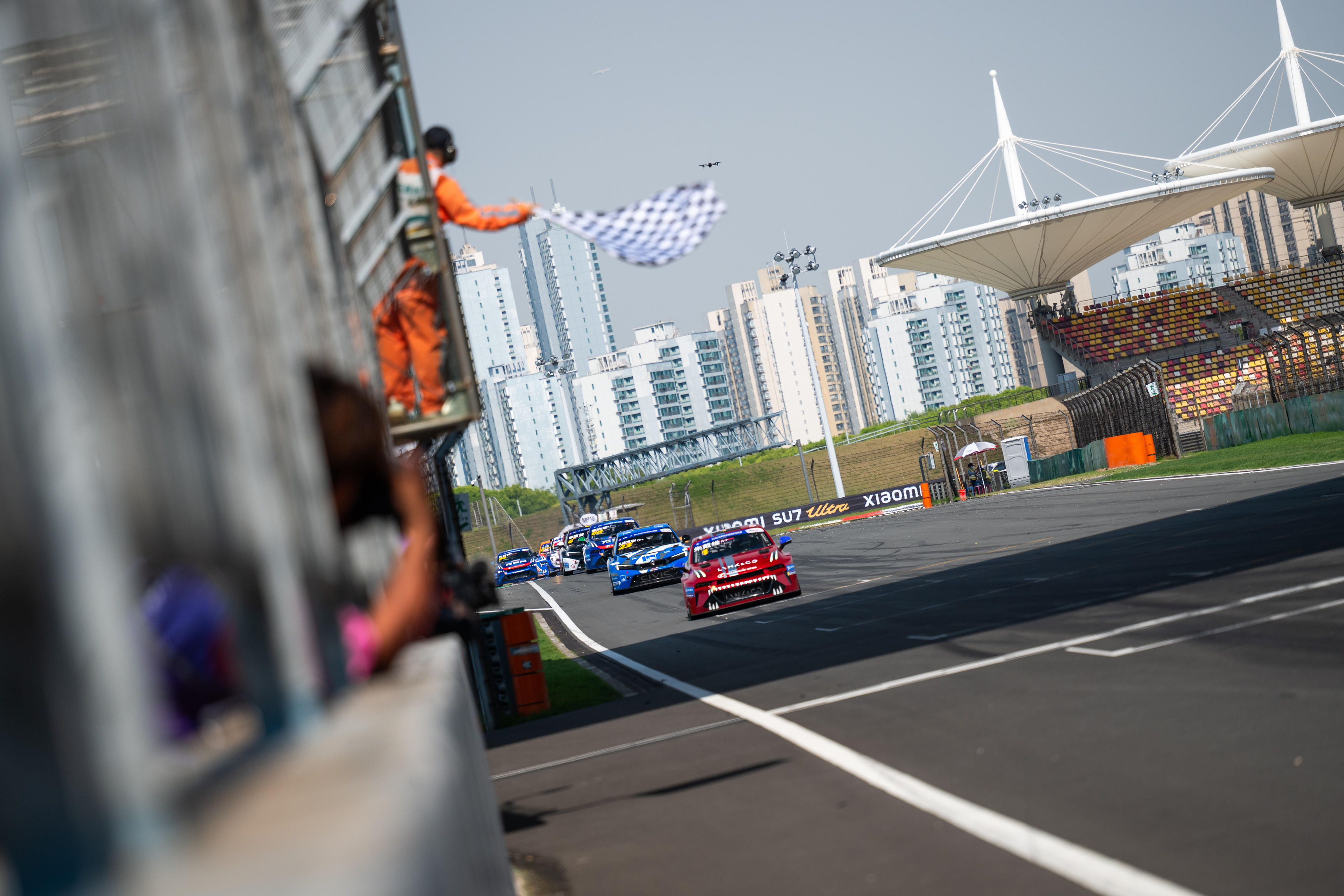 恭喜领克自产TCR赛车20206CTCC赛季首战夺冠！！！领克赛车