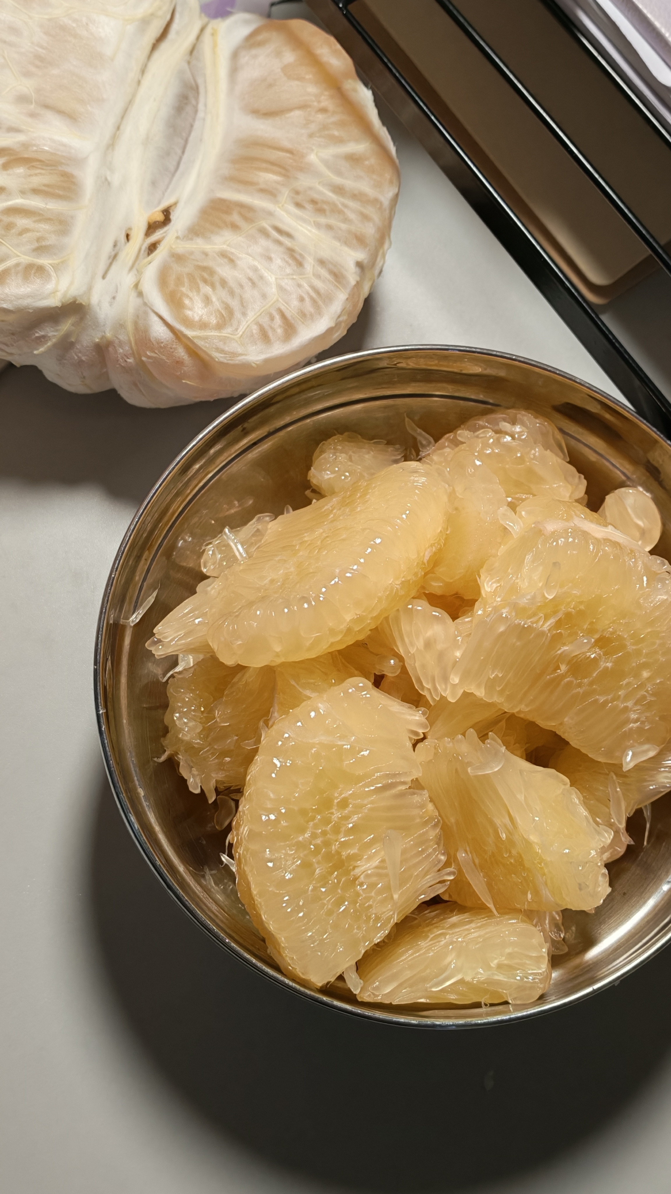 一回学校就掰柚子 ​​​