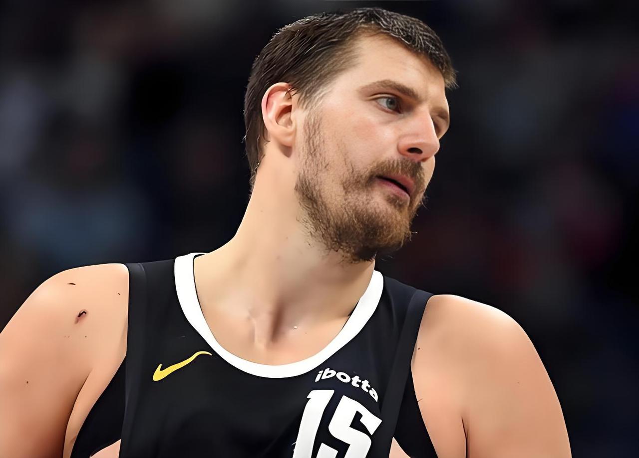 炸穿西部！掘金十连胜锁死格局，约基奇划水三双，湖火大战定局
 
136-119！