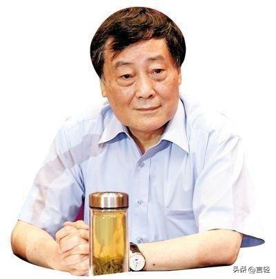 宗庆后先生去美国生儿子的捷径也不告诉大家！
2000年之前，咱们的限制生育政策，