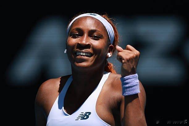 🇺🇸高芙6-2 6-3 拉西莫娃无悬念晋级澳大利亚公开赛第二轮。2026年4