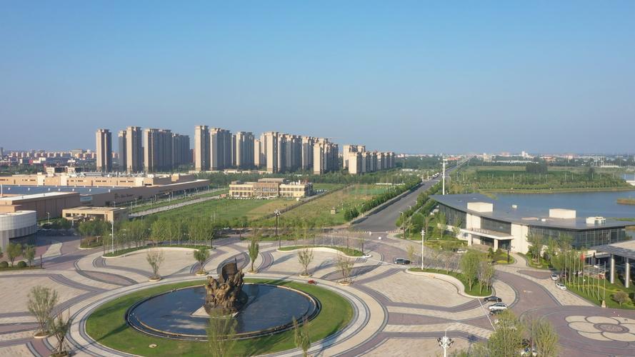 为什么说开封和兰考绑在一起发展(一体化)会有一条“南北铁路”过境？
开封与兰考一