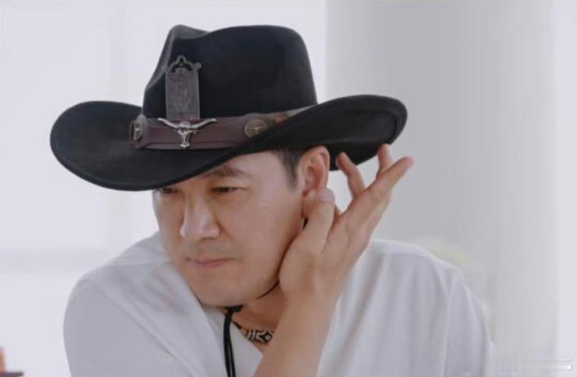 葛夕直播让杨子别演了  葛夕的直播总是这么精彩，直接告诉杨子别再演戏，这种真诚和