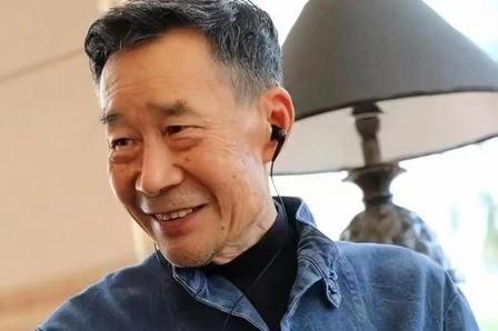 抗癌 26 年，72 岁李雪健双耳彻底失聪！身处无声世界，仍坚守片场演戏
 近日