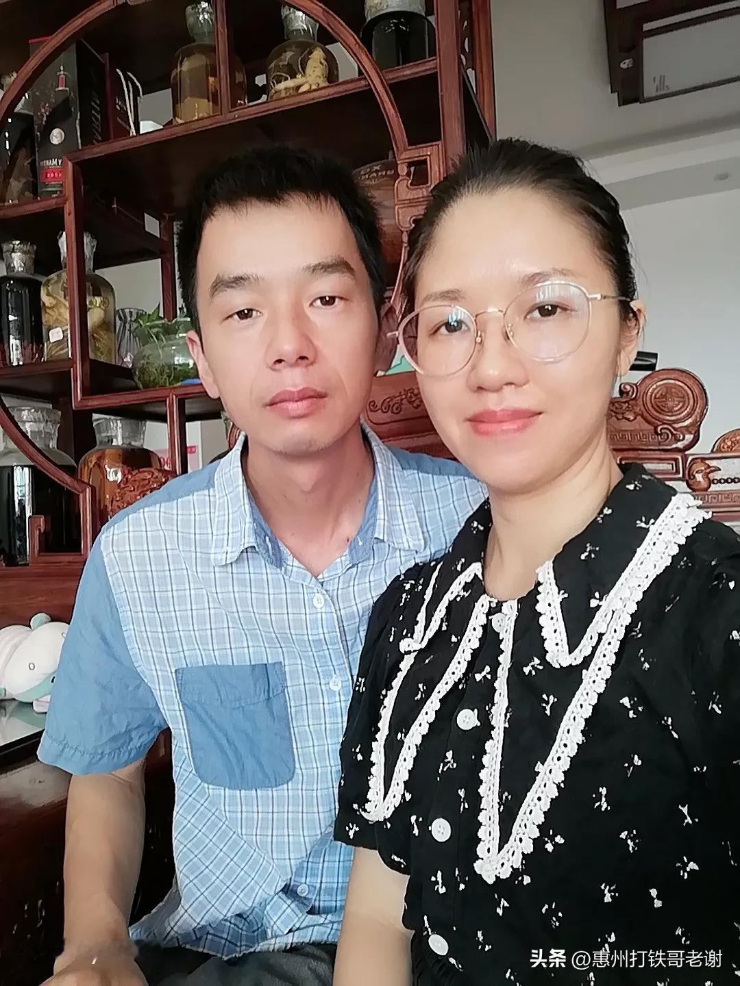 别贪心，
你不可能什么都拥有。
别灰心，
你不可能什么都没有。
所得，所不得，