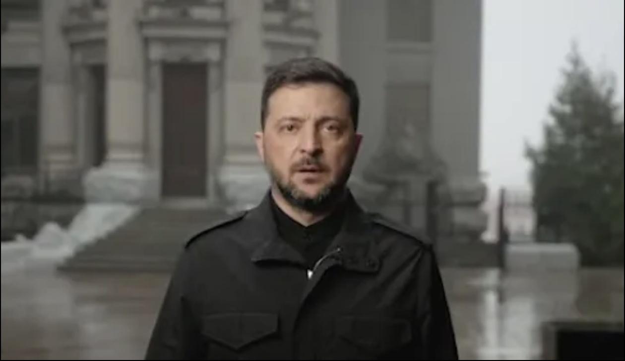 乌克兰总统泽连斯基对美国提出的俄乌和谈“28点计划”作出回应。他说，现在摆在乌克