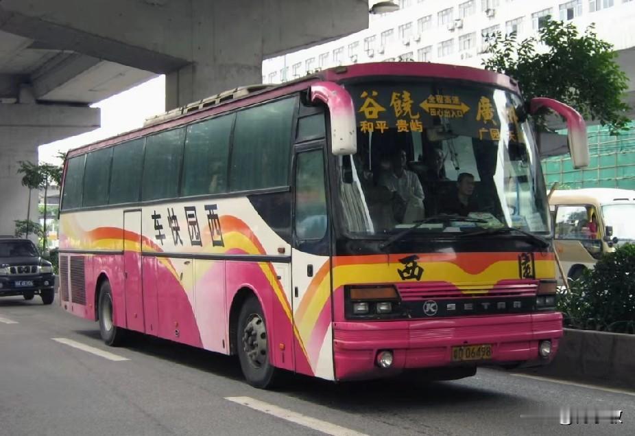 曾经的一代经典客车，赛特拉（SETRA）。
        1896 年卡尔・凯