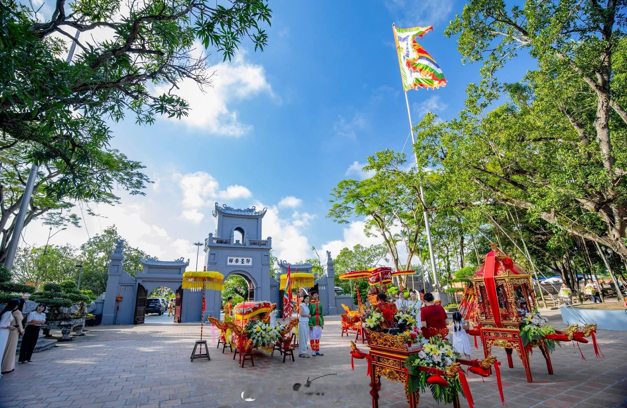 东南亚 越南，南定省，陈兴道庙，近日举办“陈兴道忌辰726周年”纪念活动。陈兴道