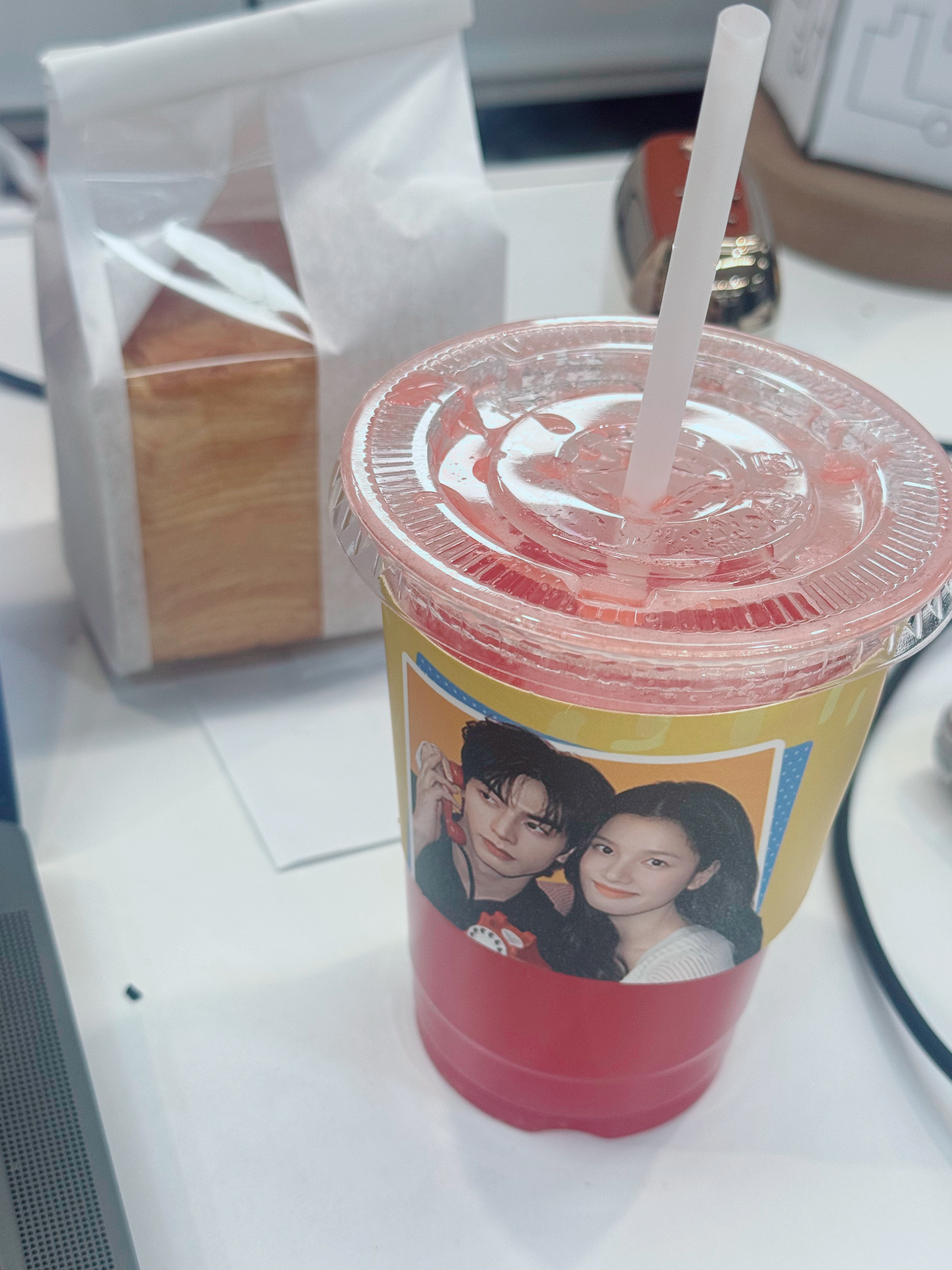 公司的杯套剧宣 