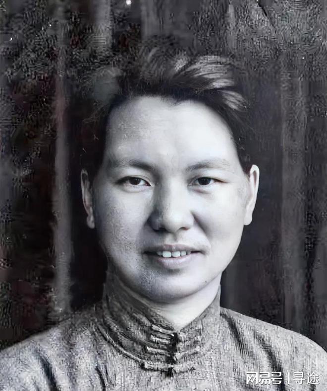 沉默的荣耀：朱枫被捕后为何吞金自尽？女婿的背叛揭开了真相。

台北那个地方，监室