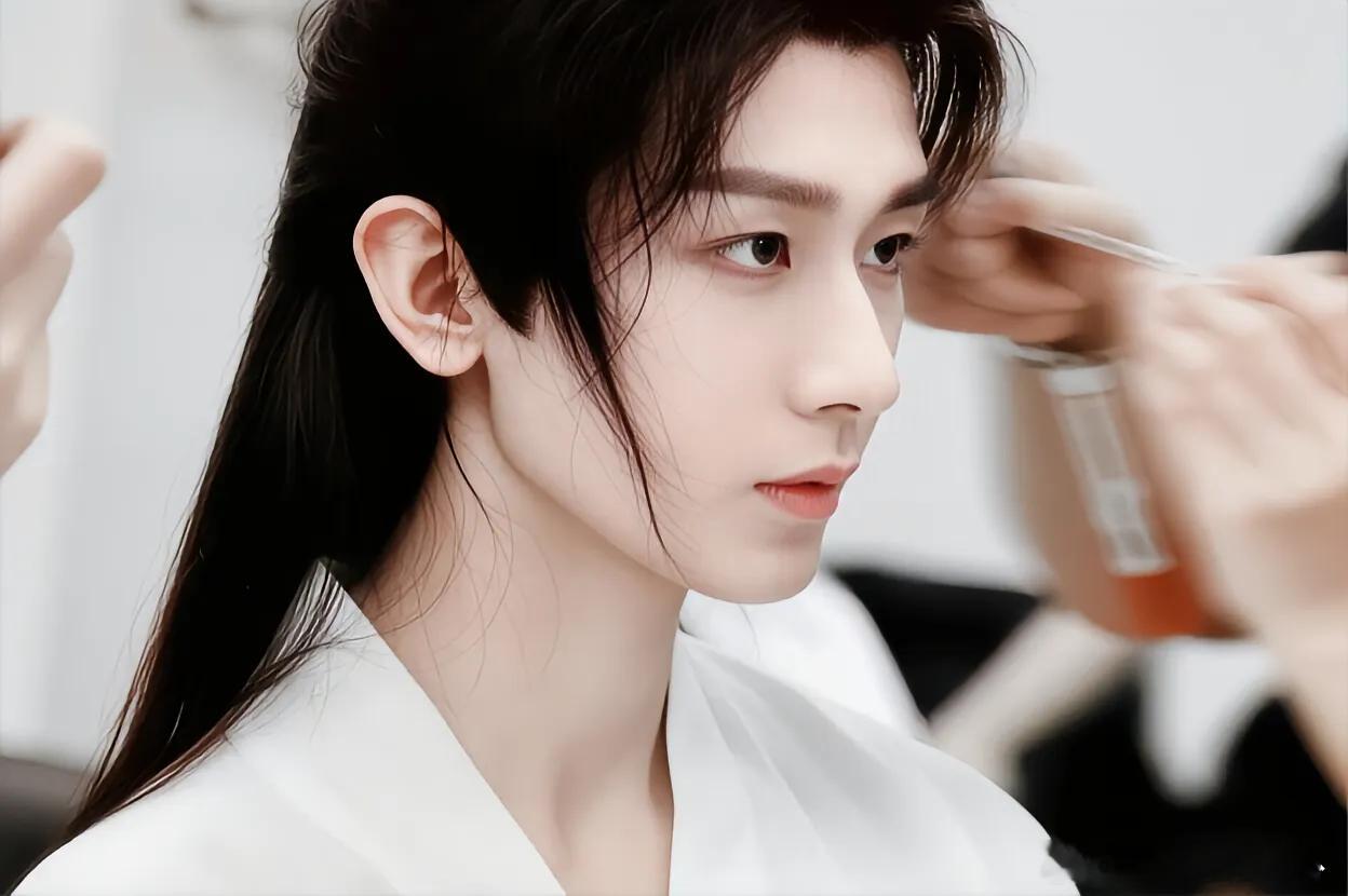 又一美人.成毅莲花楼李莲花 