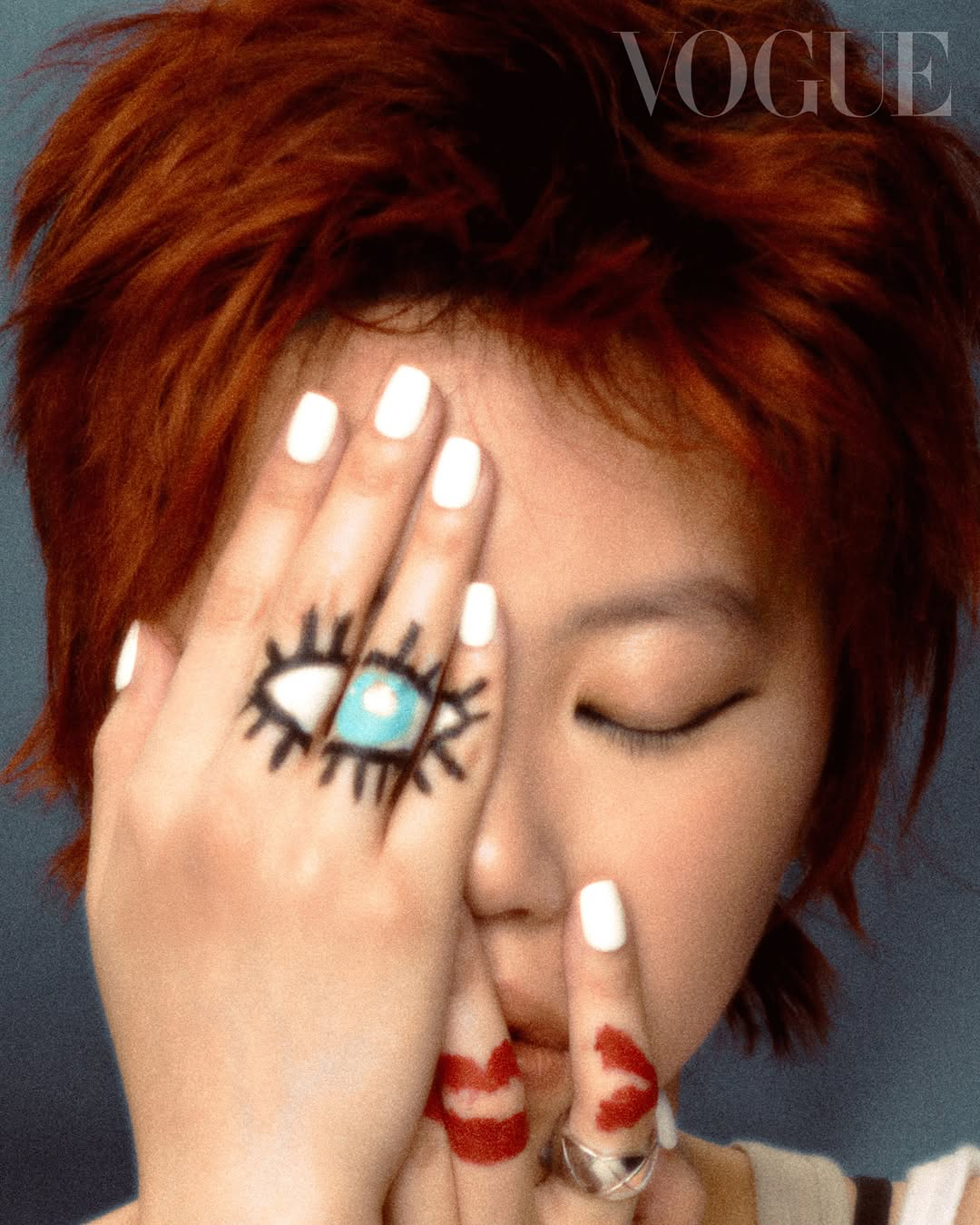 窦靖童 VOGUE 国际中文版电子刊封面 