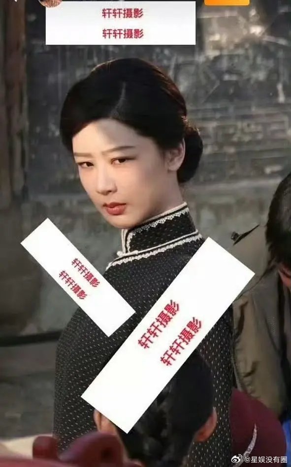 杨紫的路透咋样啊网友吐槽说，某人苹果肌好像动不了了 