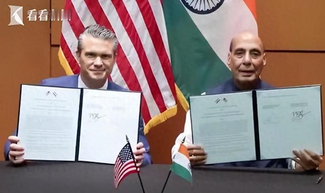 刚在菲律宾搞完7国军演，把导弹架到了巴士海峡门口，谁能想到，特朗普一转头，就直接