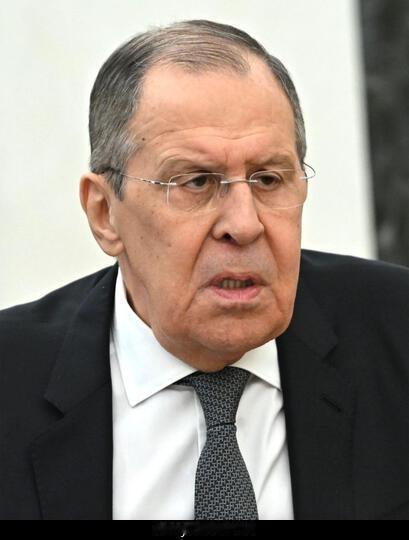 中国崛起，打破美国游戏规则！

老毛子外长说了特朗普心里最怕的不是我们抢他的利益