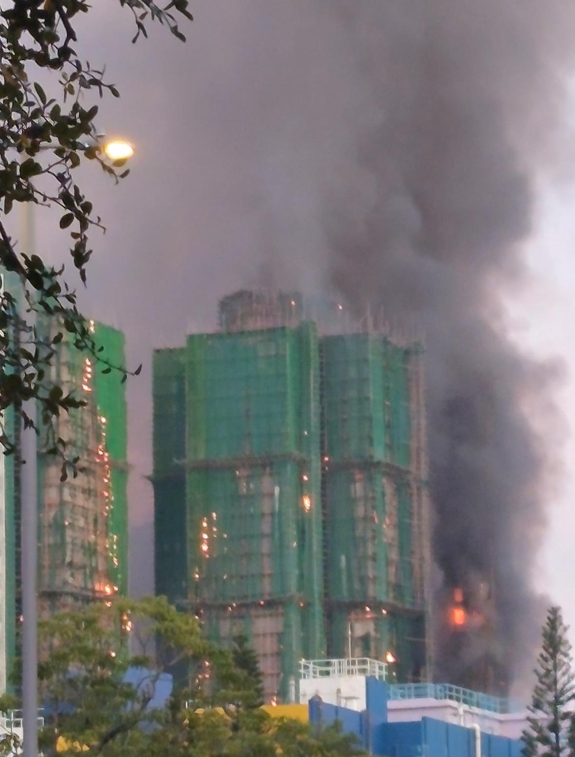 这次香港大埔火灾，
给我们所有人都深深的上了一课，
无论房价高低，都尽量
不要买