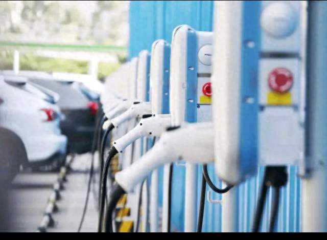 开了三年电车想换车，才终于醒悟：省下的油费，全都折在卖车那天