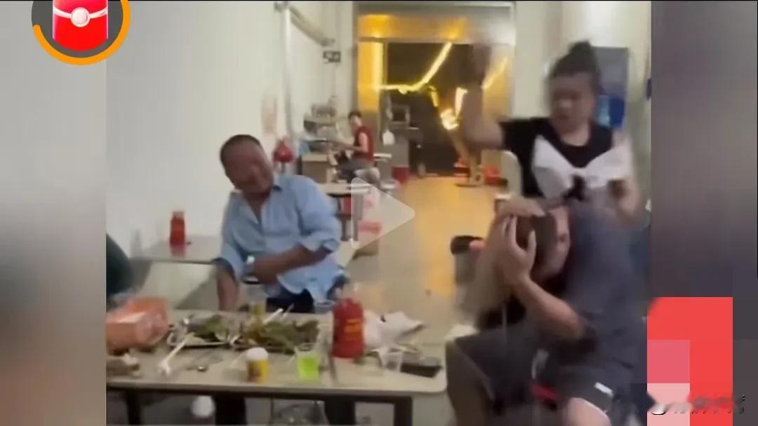 刚才看到了一个视频，那种满满的爱让我感慨不已，其实，最深的“爱”，就是“怕”！