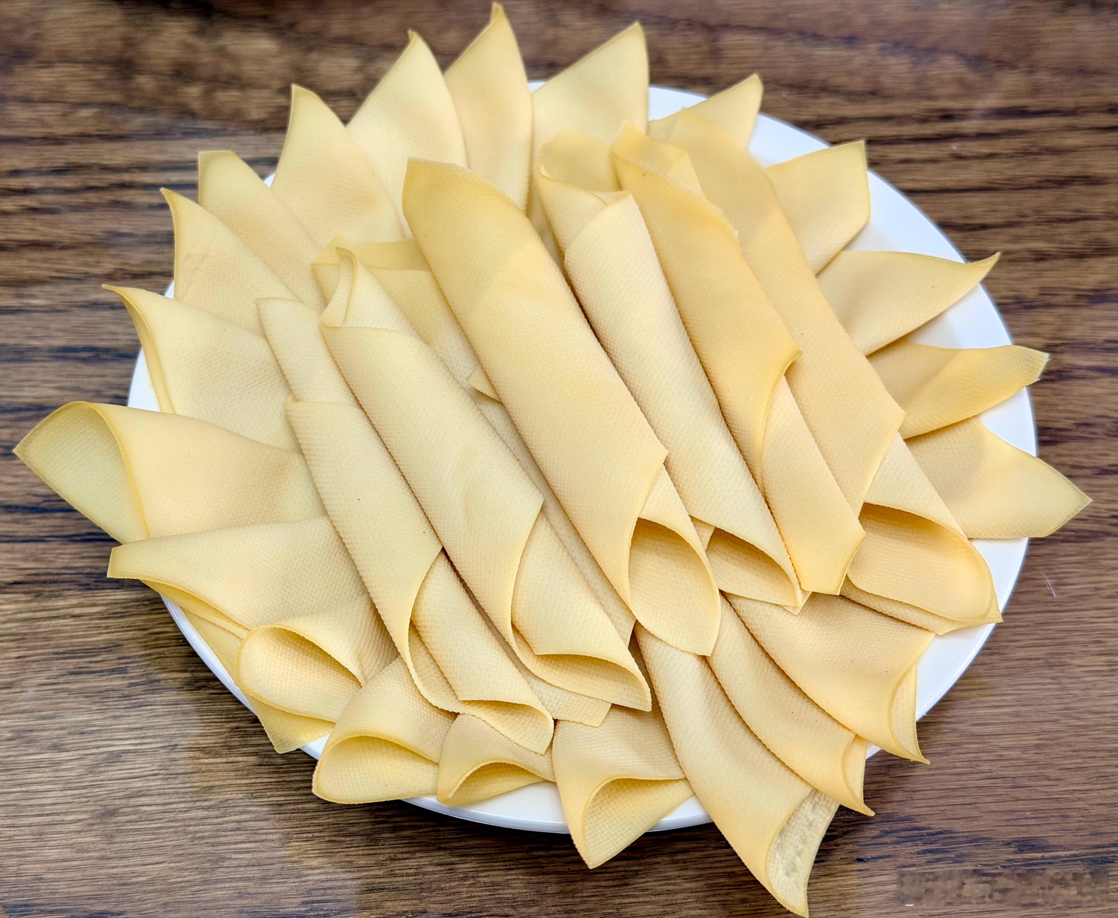 同样的7个信号说明你在发胖最显著就是三维的的增加今天午餐京酱肉丝和肉末小白菜🥬