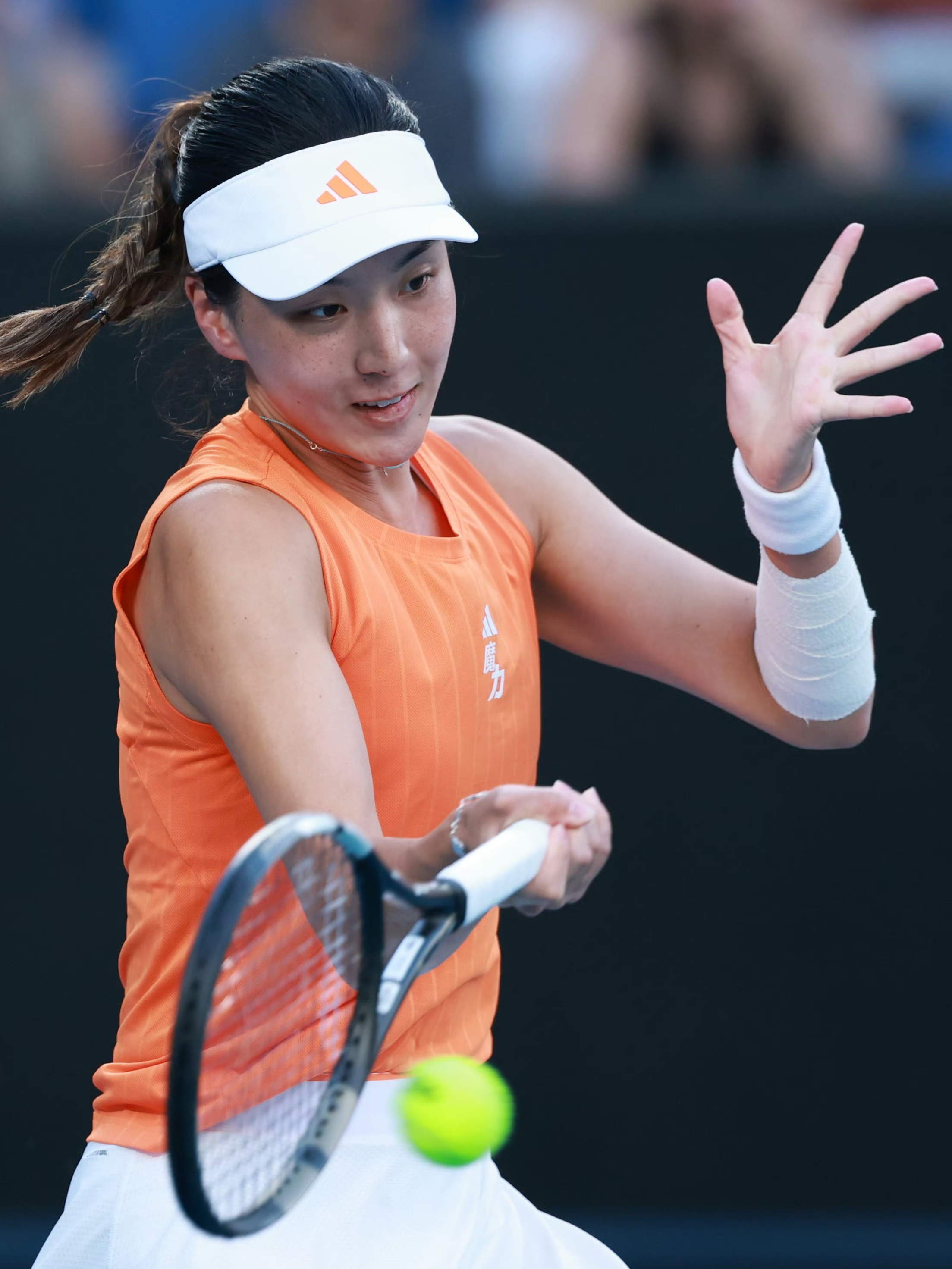 王欣瑜36 16不敌汤姆贾诺维奇，止步印第安维尔斯次轮，马年首胜仍需等待。网球体