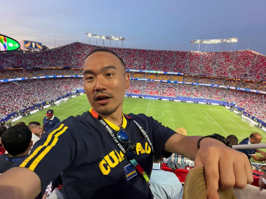 阿根廷vs阿尔及利亚见证了梅西在世界杯上的第一个帽子戏法，大概也是最后一个。39