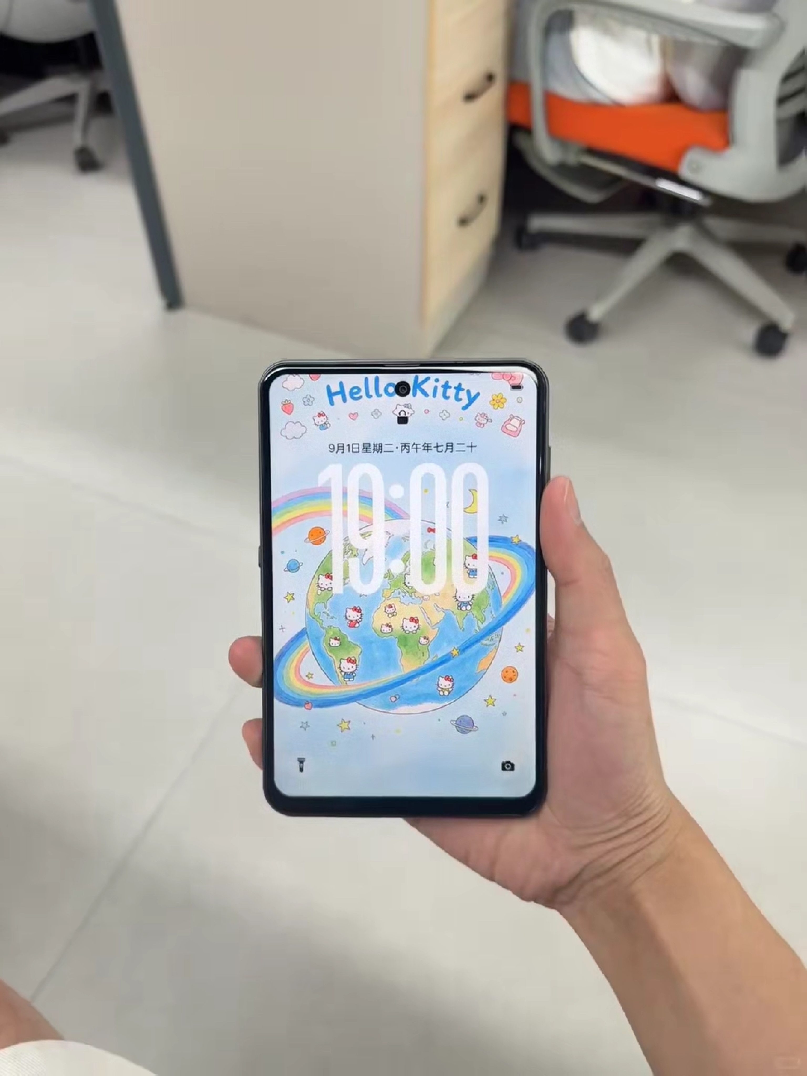 首款安卓阔直板有可能是酷派？还是 LCD 阔直板 新机采用 6.3 英寸 720
