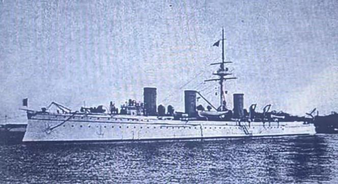 黄海大决战！冲锋与溃逃，谁葬送了最后战机？
1894年9月17日正午，黄海大东沟