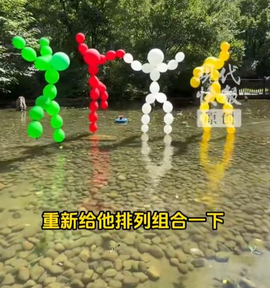 最近一位 70 岁爷爷彻底在网上走红，靠着亲手给 4 岁小孙子改造、制作各种新奇