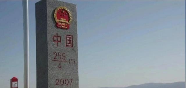 这两年网上常有一种说法，网友提出：俄罗斯在战场上消耗太大，或许能拿远东领土向中国