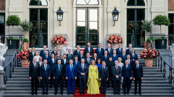被俘的英国军官终于开口了！据俄媒报道，在乌克兰控区被抓获的英国军官，历经12天审