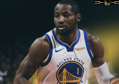 库明加因膝盖酸痛退出与马刺的比赛，离场前1中0得到4个篮板。希望没事。