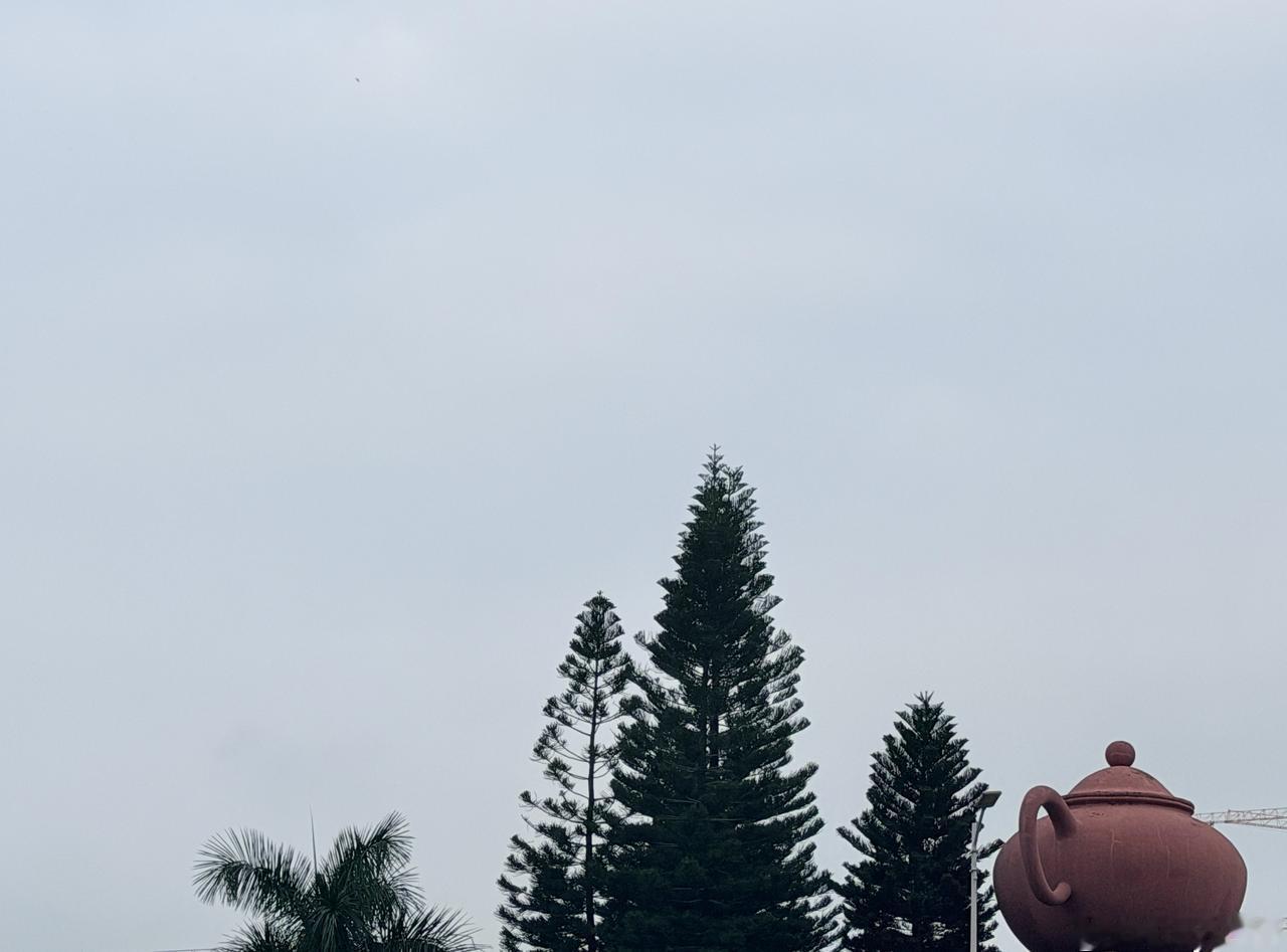 今天7:10 & 30度的城市☁️🌇🌡️广州广州[超话] ​​​