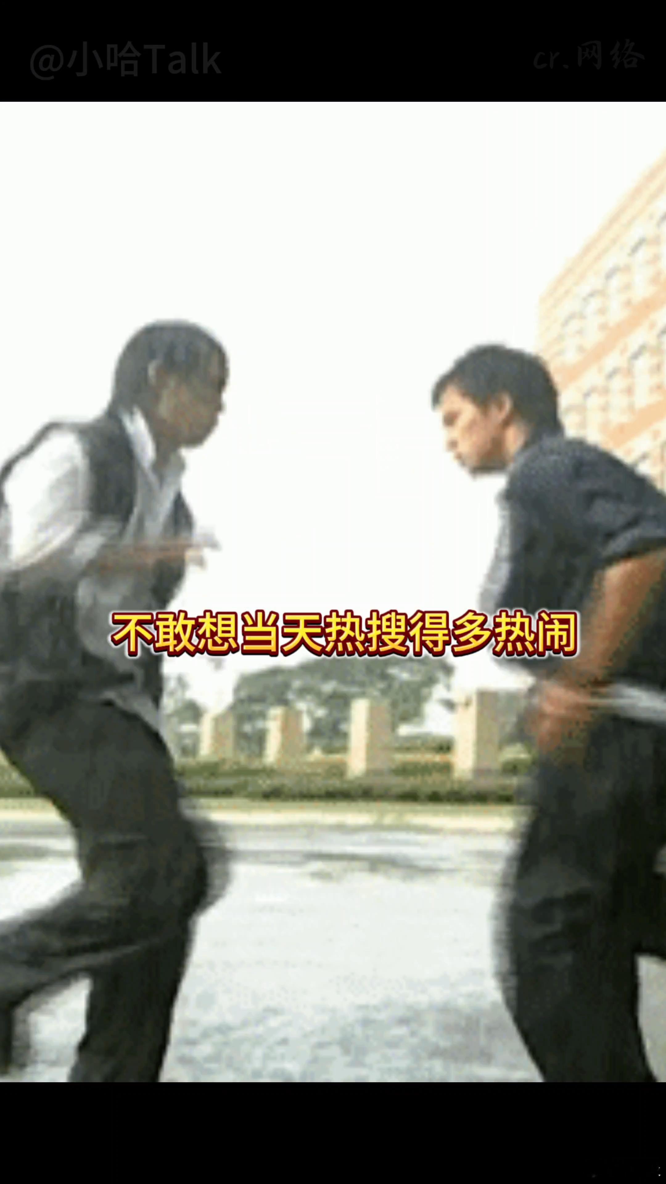 浪姐歌手如同做了夫妻一般 建议下次直接把两个节目的logo缝在一起算了，反正也是