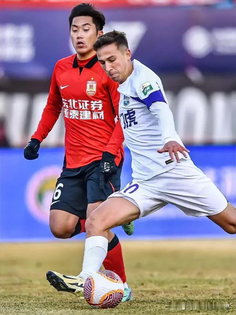 中超联赛第三轮战报，最新积分榜:
[排名][球队][胜平负][进球/失球][积分