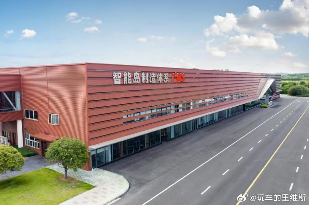 华境S将在国家领航级智能工厂生产五菱是真的闷声干大事啊！昨晚看央视《对话》直接被