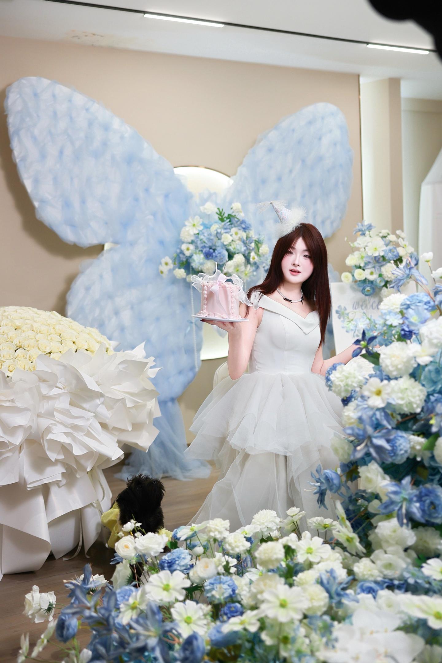 十月底 我比白雪先看到了这个世界